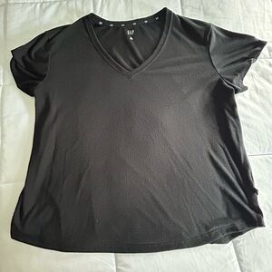 Gap women’s black v-neck summer top; XL; fair condition